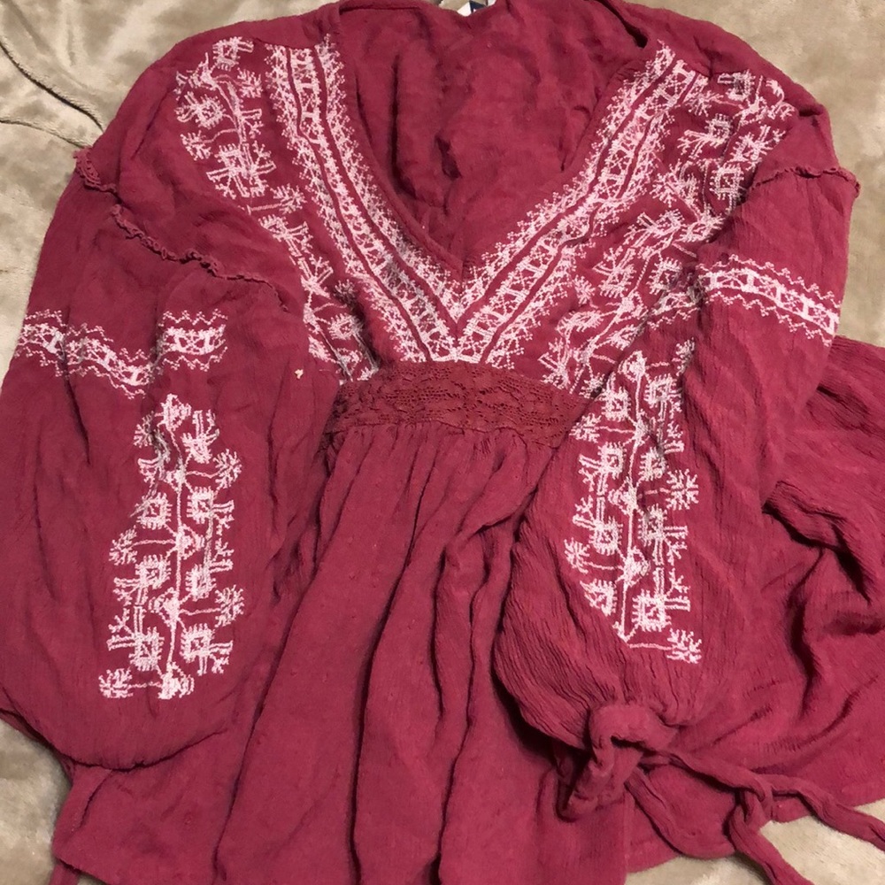 American Eagle hippie top